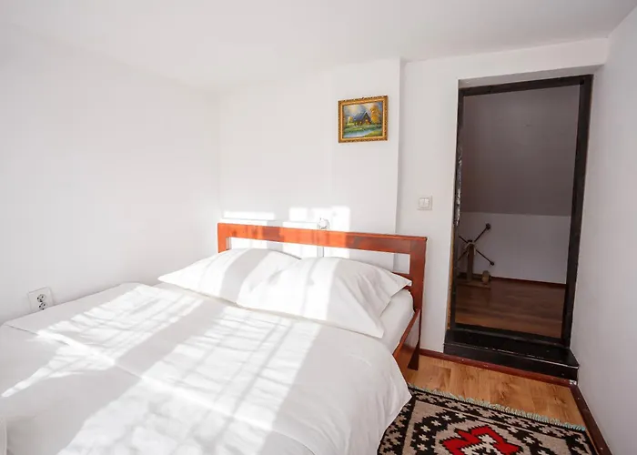 Casa De Vacanta Armi