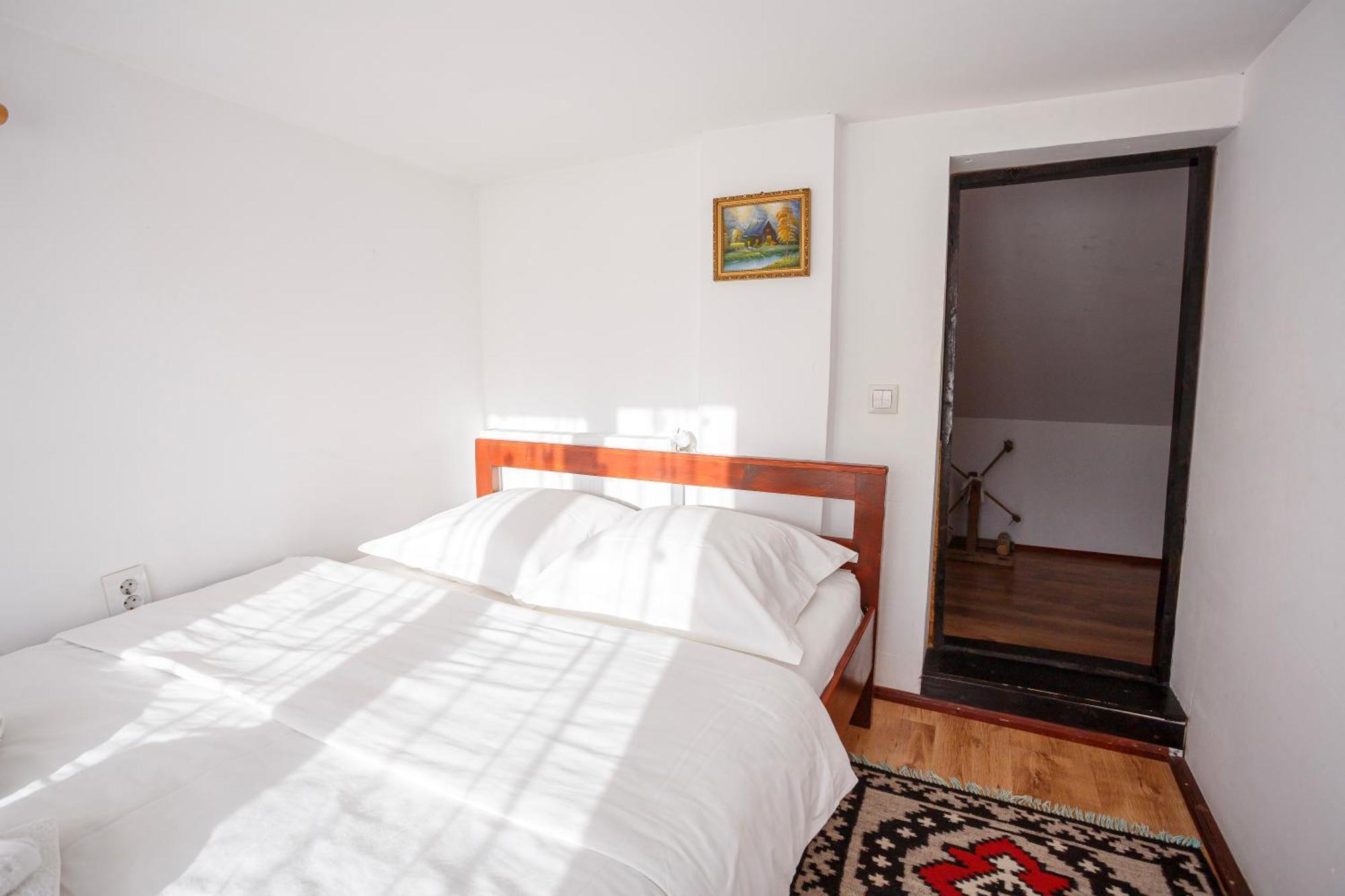 Casa De Vacanta Armi