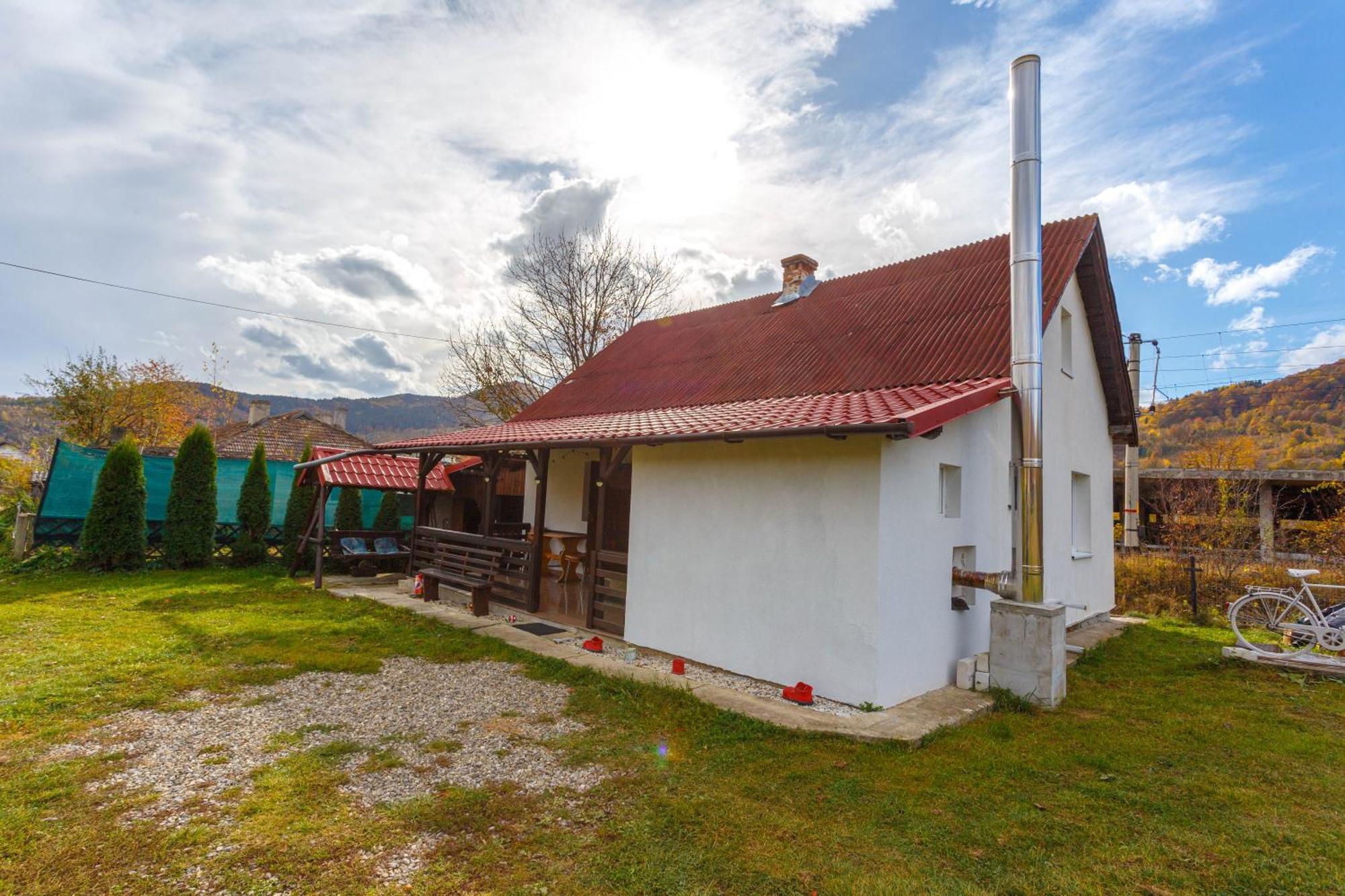 Holiday home Casa De Vacanta Armi